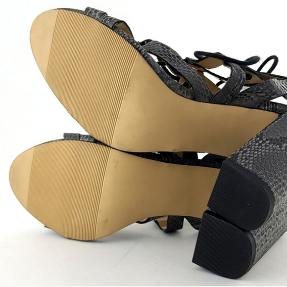 SEARS Tara Grey Snake Print Lace Up Sandals Chunky Heel Size 7 - Picture 10 of 15